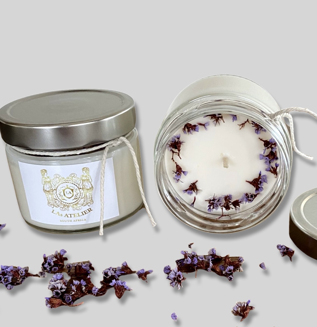 Soy Candle 314ml in Lavender and Lemon Verbena topped with Botanicals